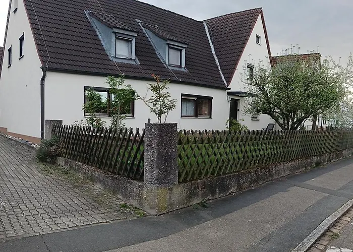 Moebliertes Zimmer